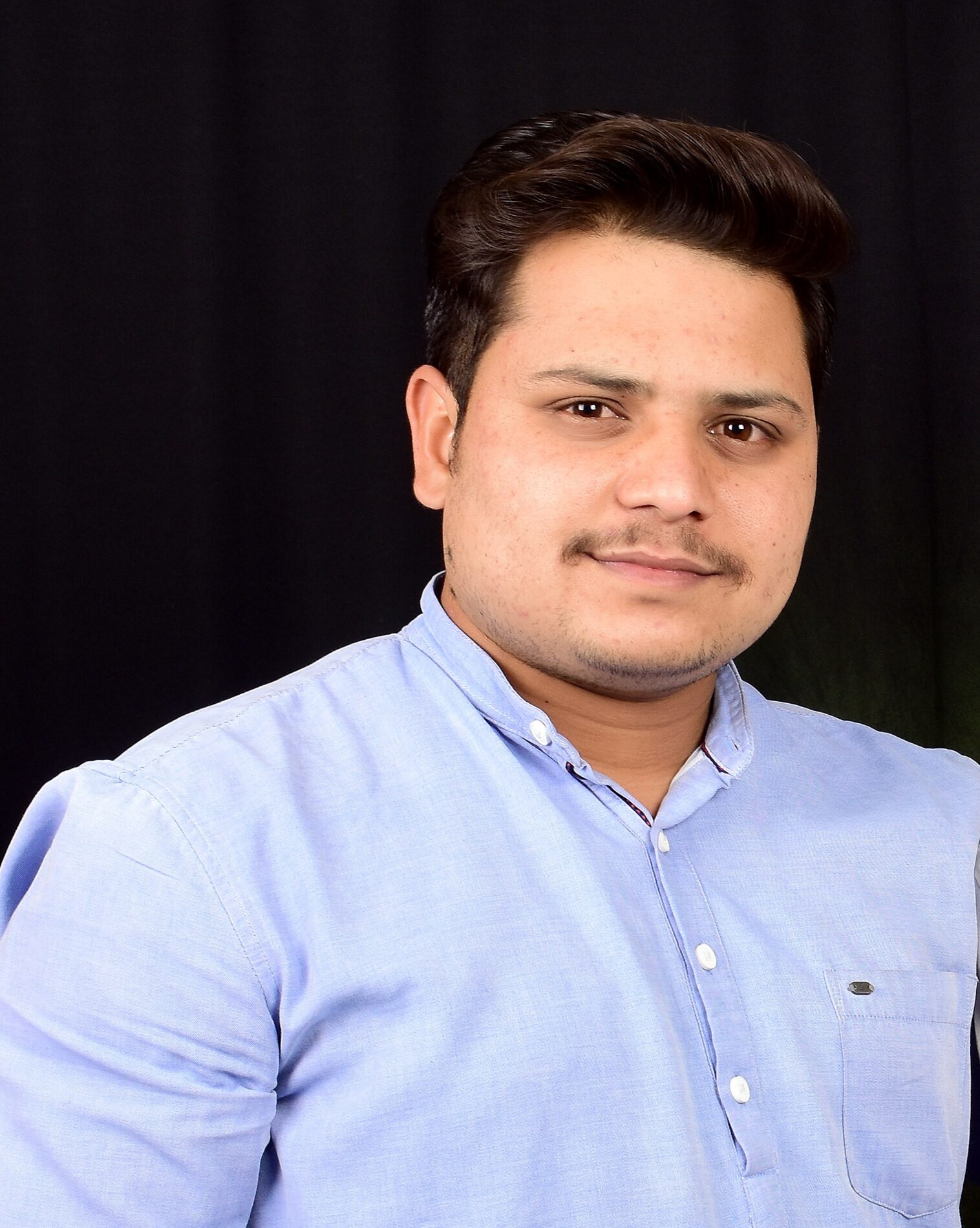 Akshay Khandare Graphic designer at - RR Venture - an Integrated Marketing Company